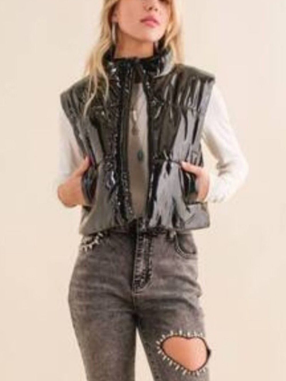 BLUE B gloss shiny black puffer zip up crop vest pockets y2k vibes size L NWT